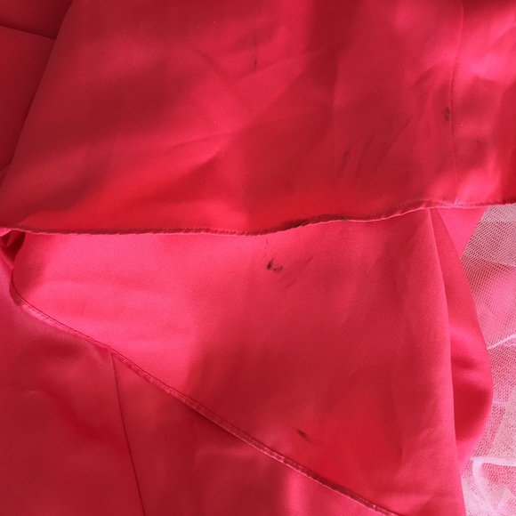 Vintage City Triangles Embellished Gown - Picture 15 of 15